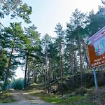 Отель Altogredos Rural Y Turisticos Ойос-дель-Эспино