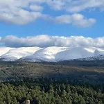 Altogredos Rural Y Turisticos Отель *