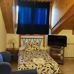 Отель Altogredos Rural Y Turisticos *