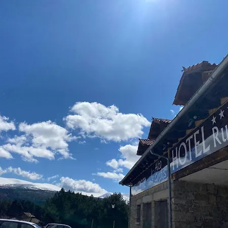 Altogredos Rural Y Turisticos Отель Ойос-дель-Эспино