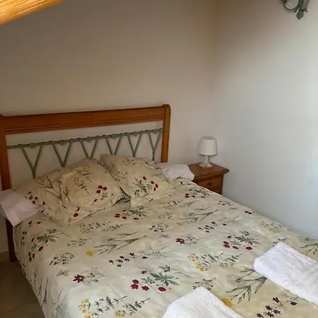 Altogredos Rural Y Turisticos Otel Hoyos del Espino