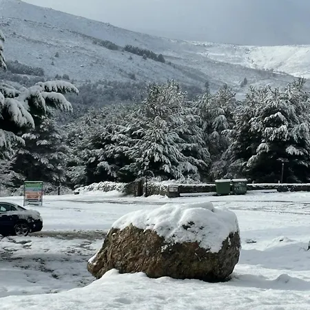 Ξενοδοχείο Altogredos Rural Y Turisticos Hoyos del Espino